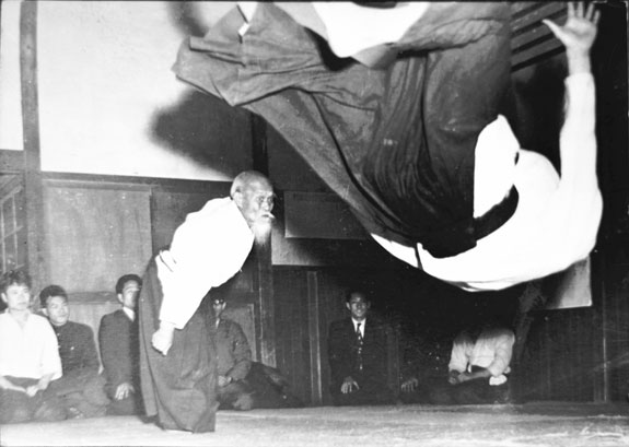 morihei-ueshiba-hiroshi-tada-1958.jpg