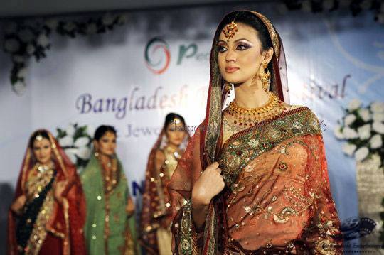 dilruba-yasmin-ruhi-bangladeshi-model-actress-photos-16.jpg
