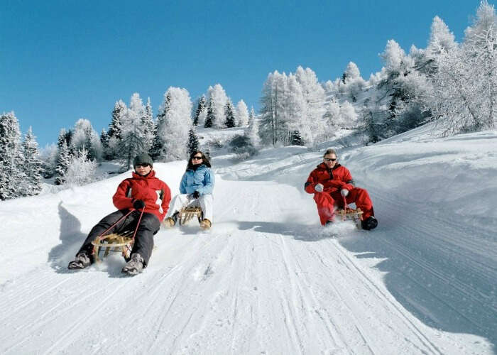 Sledging-in-Gulmarg.jpg