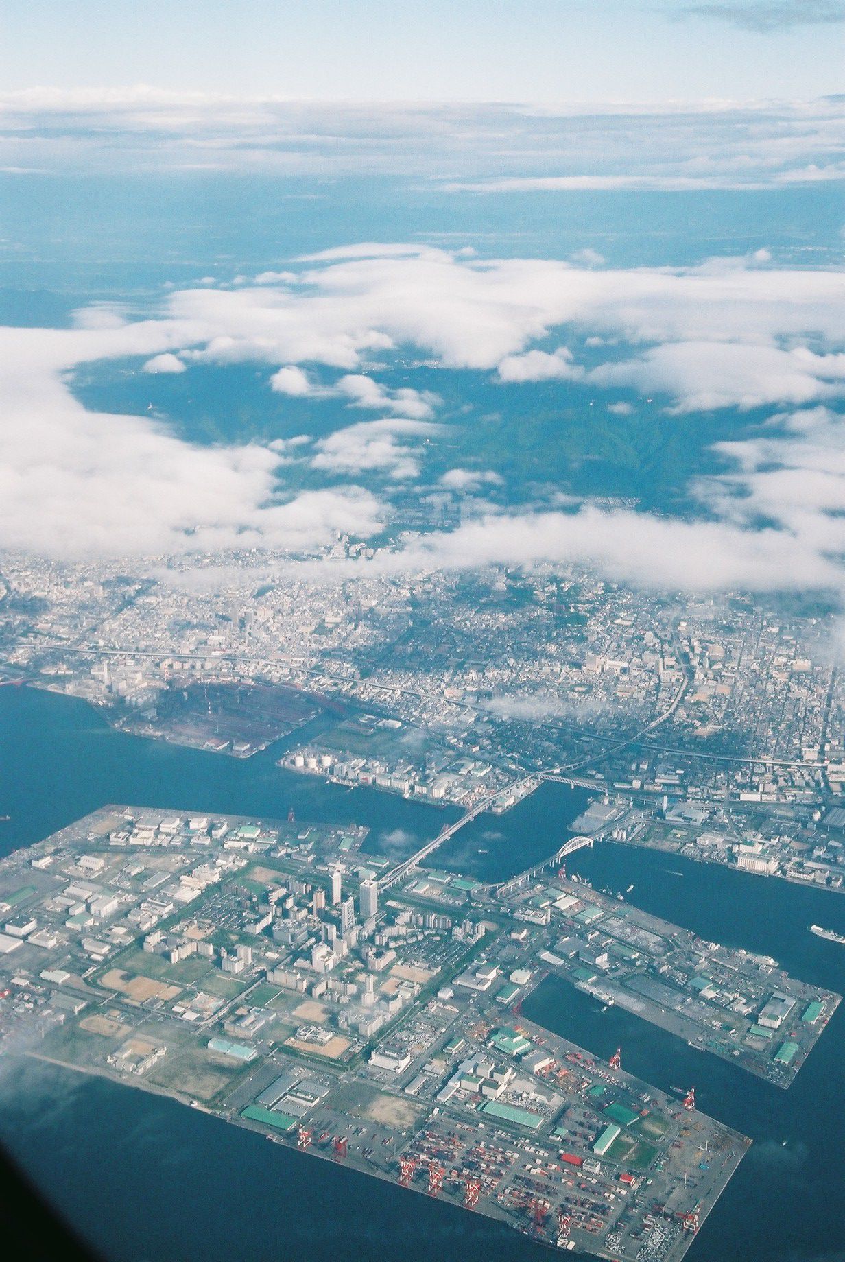 Rokko_Island,_aerial_view.jpg