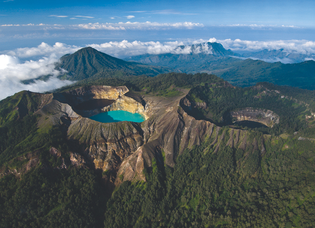 kelimutu-lake1.jpg