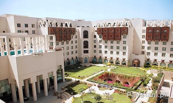 Top-5-Hotels-In-Pakistan-Serena-Hotel.jpg
