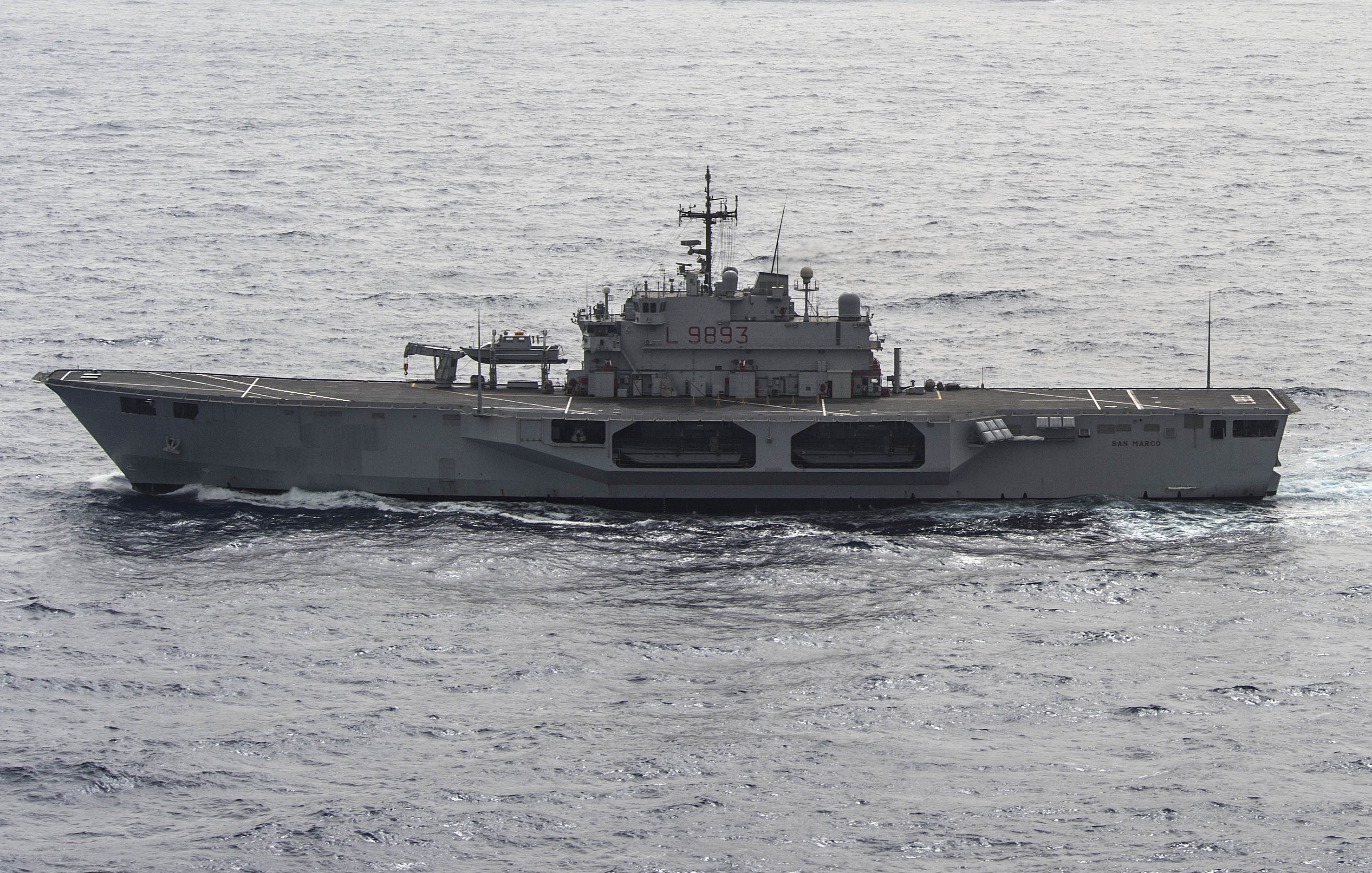 San_Marco_%28L9893%29_underway_in_the_Mediterranean_Sea_on_16_June_2016.JPG