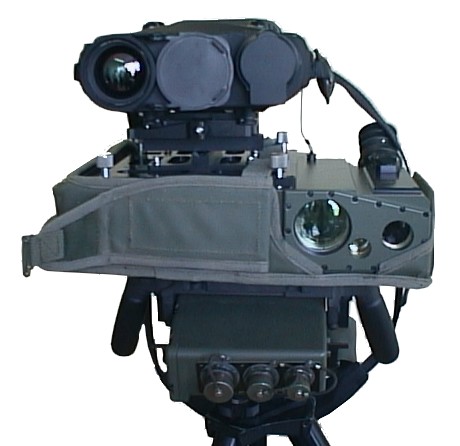 Laser_designator_DHY_307_%2B_Matis_thermal_camera_-_Laser_designation_-_CILAS.jpg