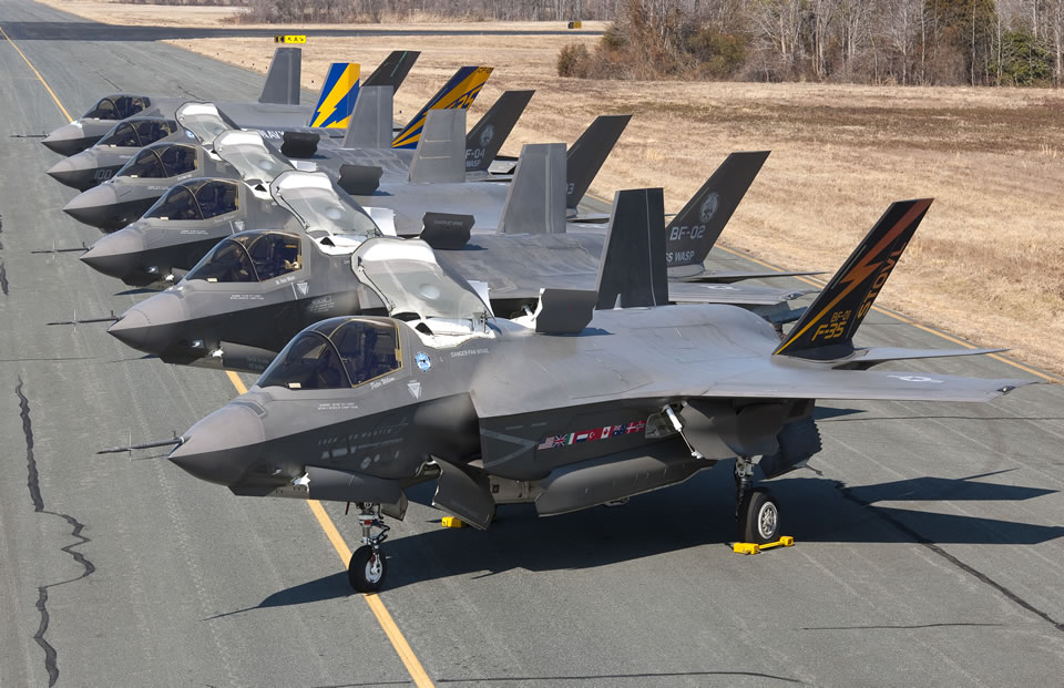 f35b_c_line.jpg