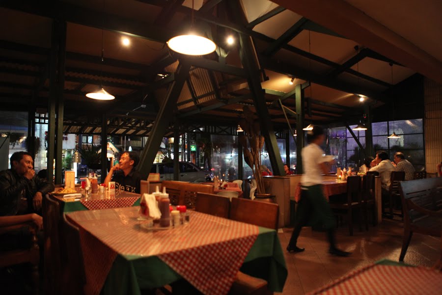 bandung%2Bdining%2Bspot.jpg