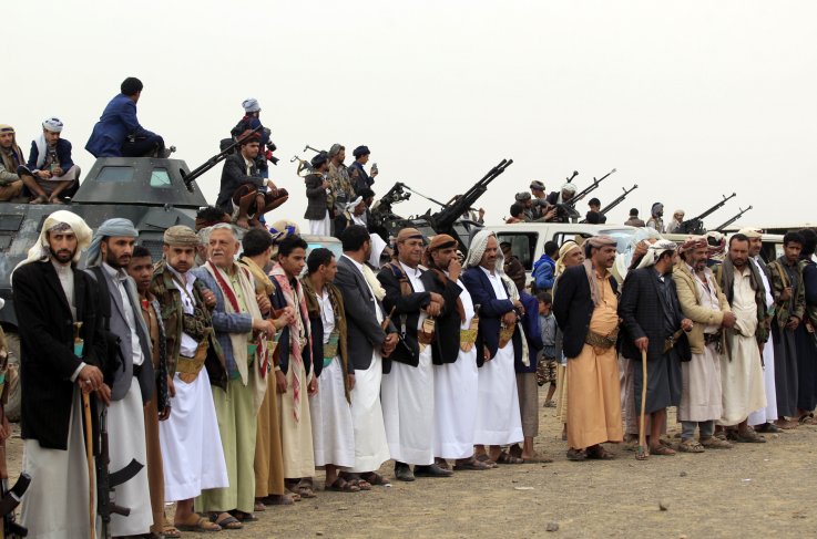 yemen-war-houthi-guns-battle.jpg