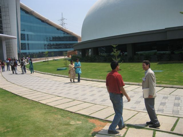 infosys04.jpg