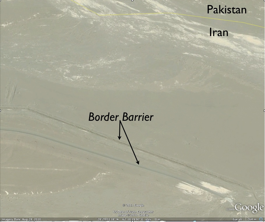 Iran-Pakistan-Barrier1.jpg