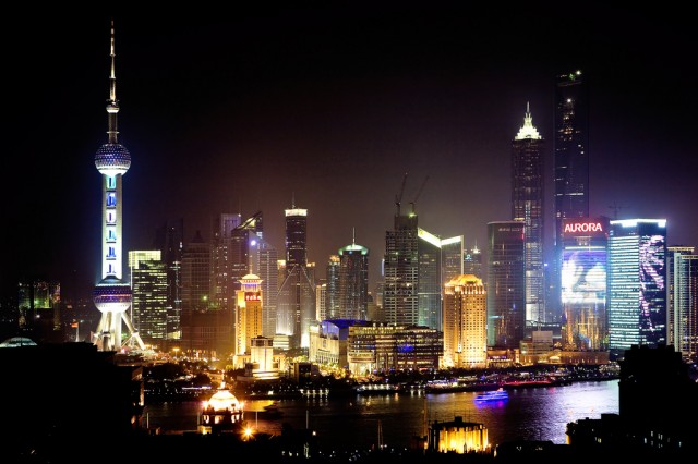 shanghai-pudong-night-skyline-640x426.jpg