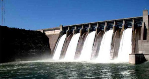 salma-dam1.jpg