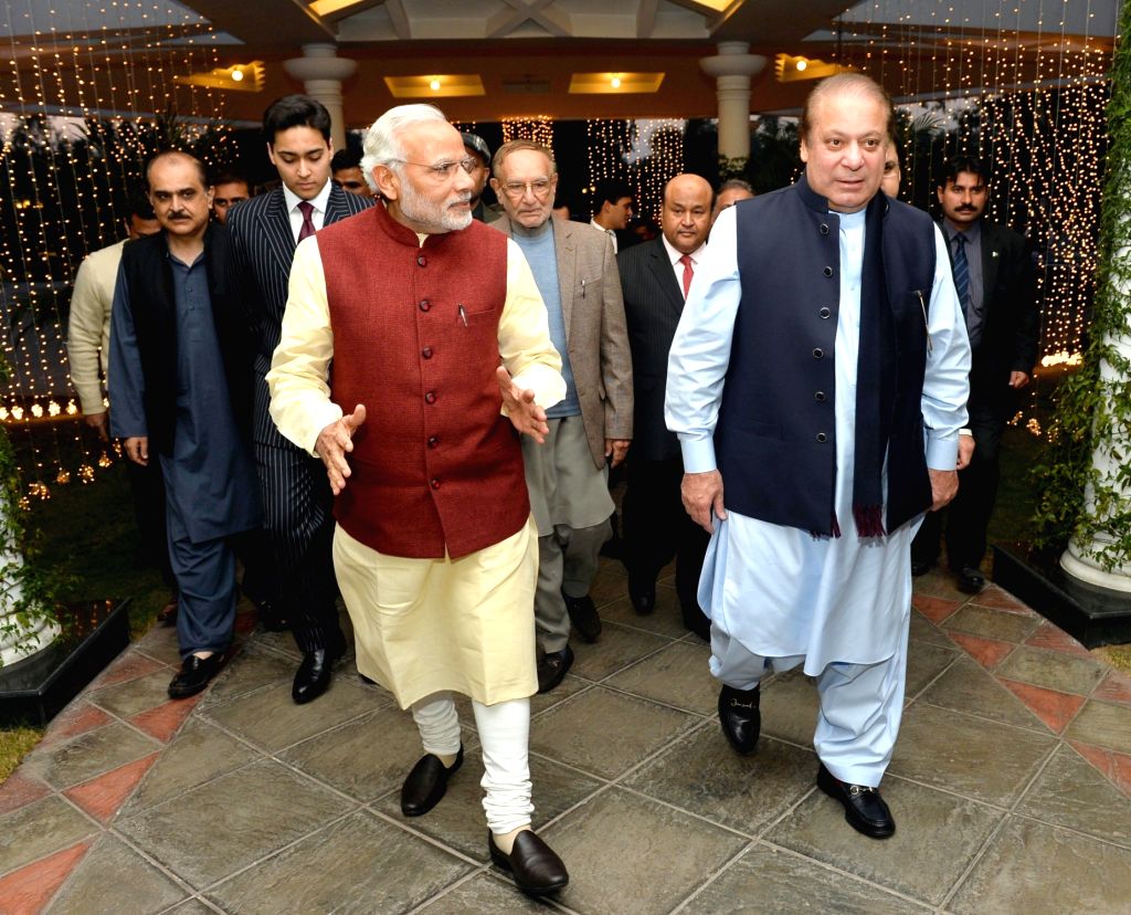 prime-minister-narendra-modi-visits-pakistan-371083.jpg