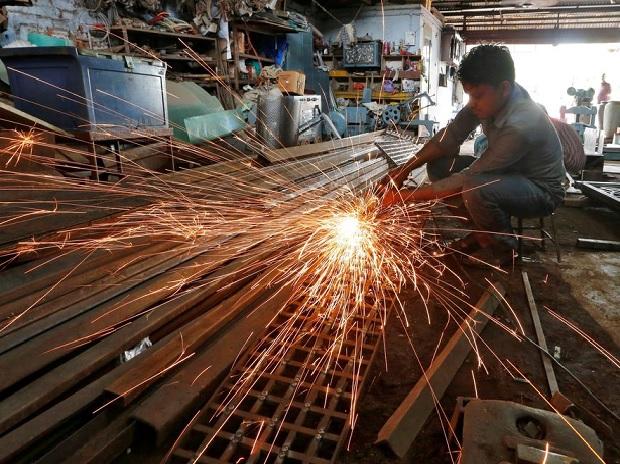 www.business-standard.com
