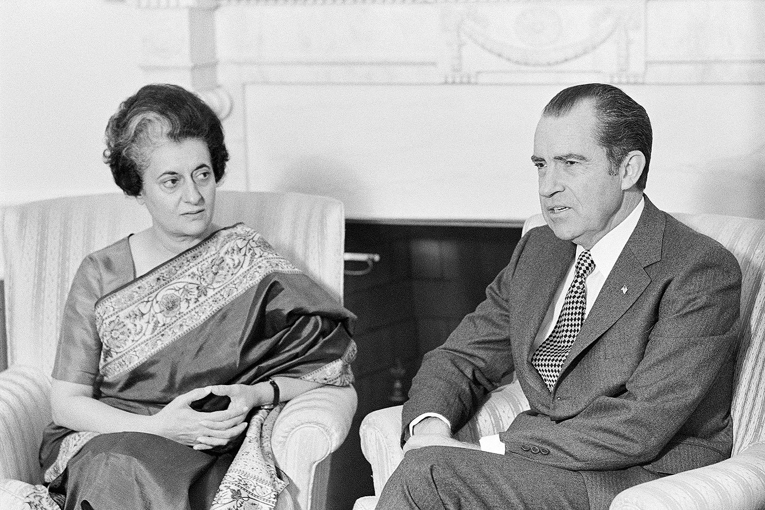 2a-Richard-Nixon-Indira-Gandhi-GettyImages-576838730.jpg