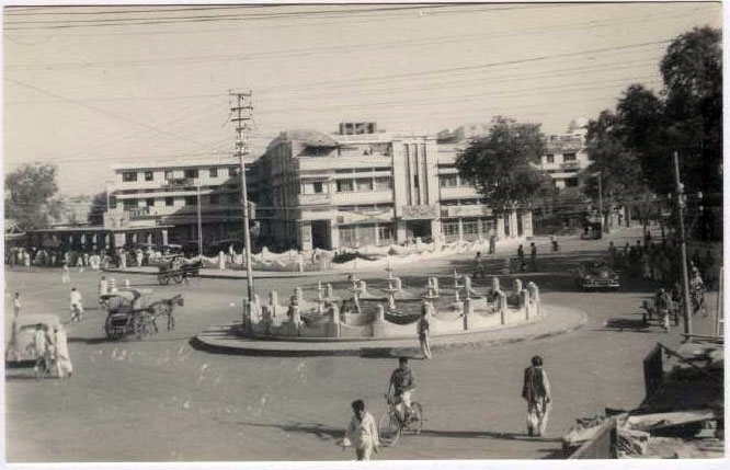 Rawalpindi-Chawk-Fowara---1940s.jpg