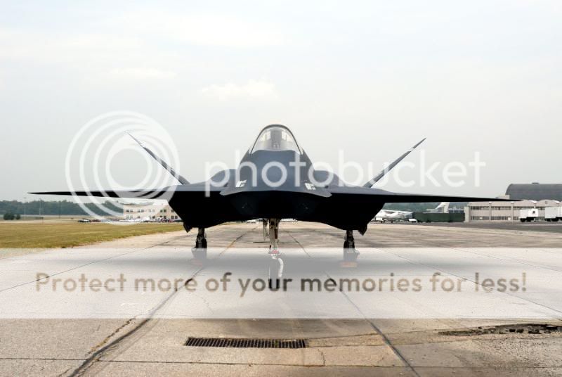 YF-23_front.jpg