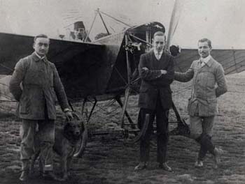 Turkish_pilots_in_1912.jpg