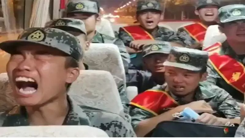 chinese-soldiers-crying-jpg.jpg