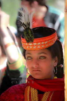 1539306a7ffb3a1aed78c95b88ce58c8--pakistan-kalash-people.jpg