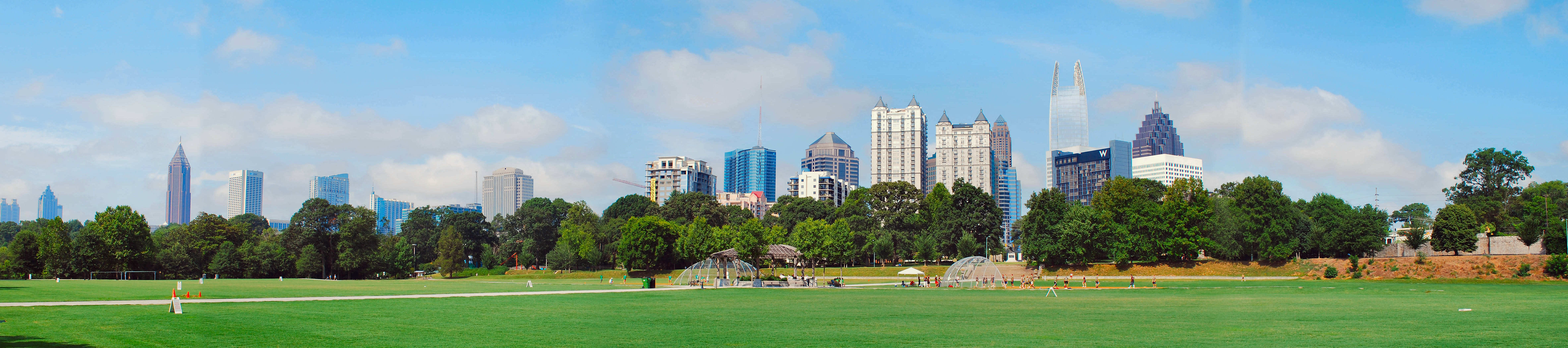 Atl_skyline_from_Piedmont_Park.jpg