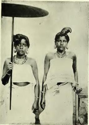 Nair_women_Malabar.jpg