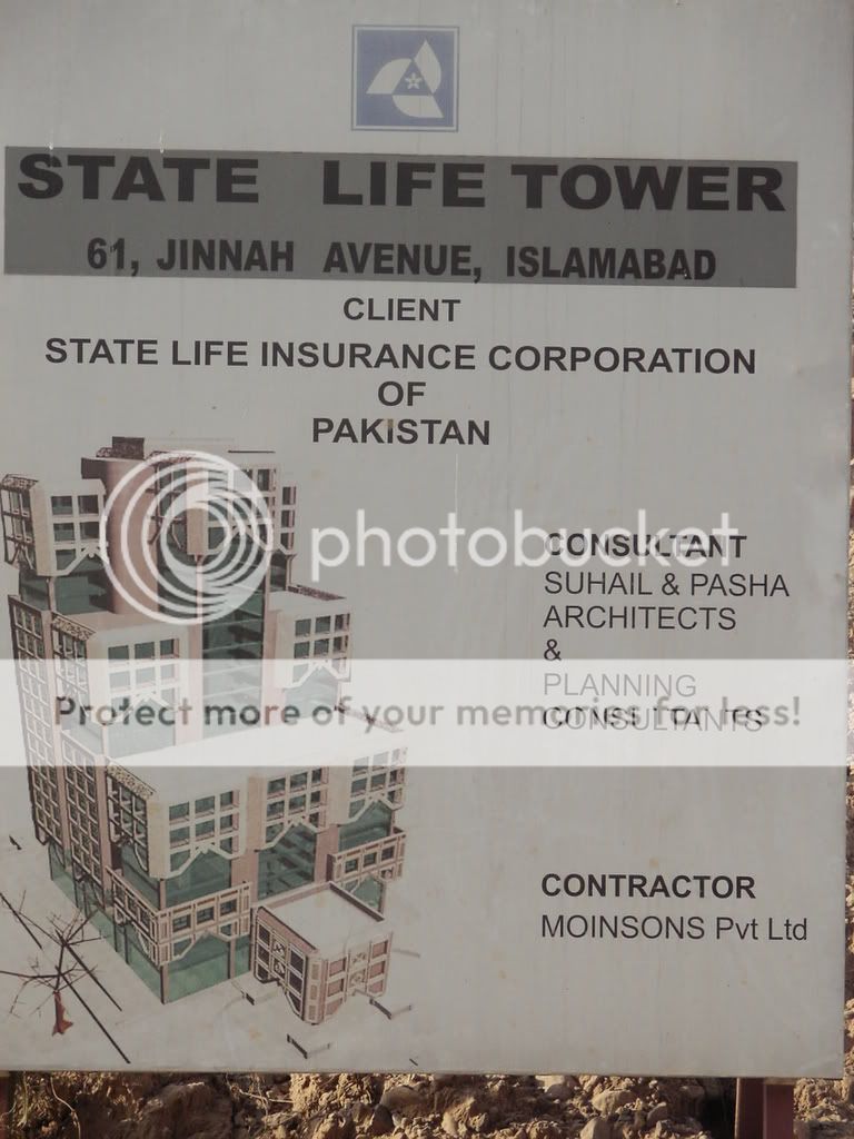 Islamabad-StateLifeTower61JinnahAve.jpg