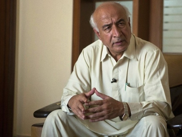 744437-AbdulMalikchiefministerBalochistanREUTERS-1407187983-115-640x480.jpg