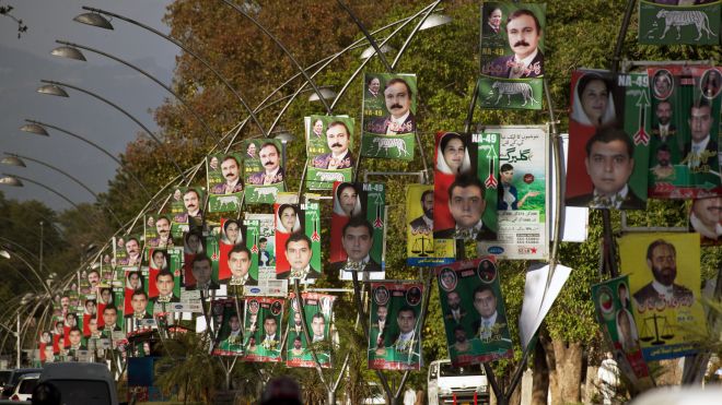 Pak+Elections+Posters.jpg