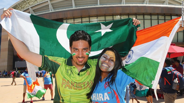 150215125648-india-pakistan-cricket-fans-exlarge-169.jpg