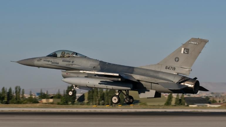 1554526476_pakistan-f-16-fighter-jet.jpg