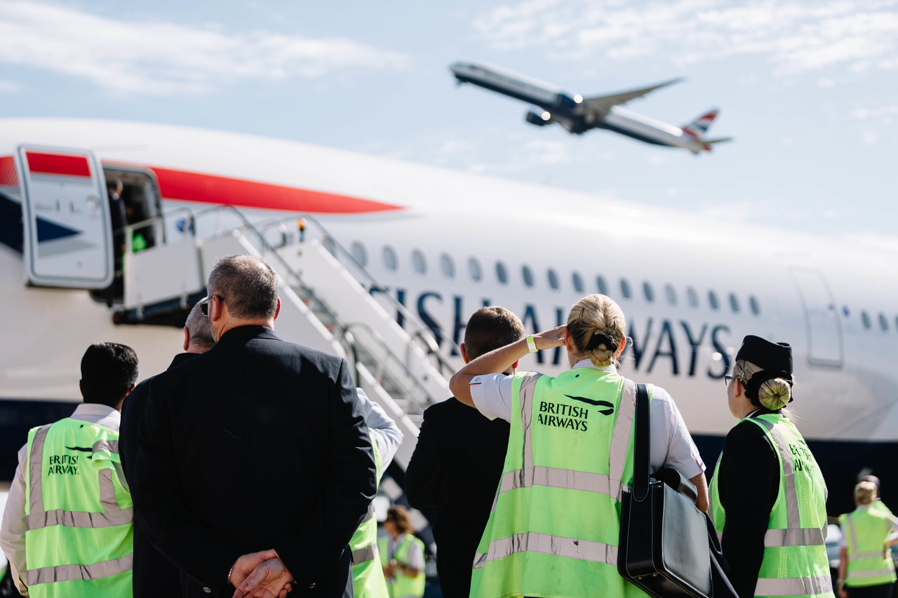 As Pilots Announce Strike Action, British Airways CEO Faces Difficult Questions Over 55% Pay Hike