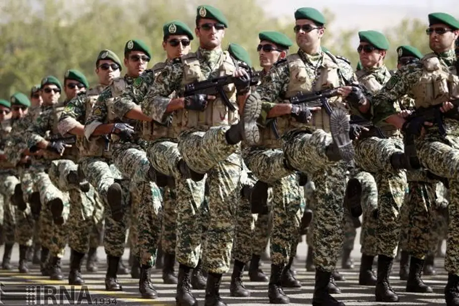 Iranian_Special_Airborne_Force_offers_to_share_experience_with_China.jpg