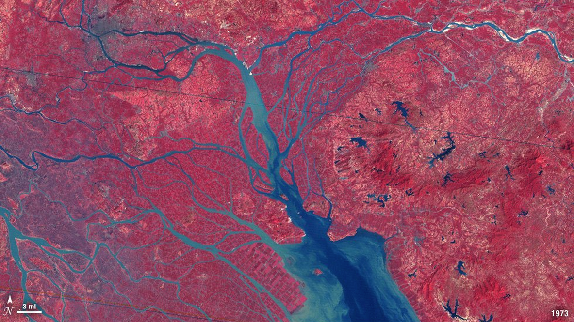 this-1973-satellite-photo-shows-how-untouched-the-area-was-back-then--vegetation-is-in-red-and-the-whispy-gray-parts-are-urban-areas.jpg