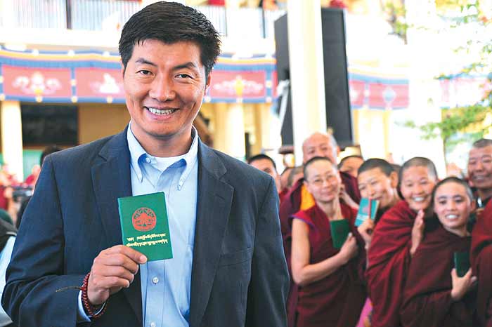 lobsang_sangay_20110516.jpg