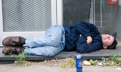 Homeless-man-asleep-in-Ce-007.jpg