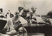 180px-Nehruwithgandhi1942.jpg