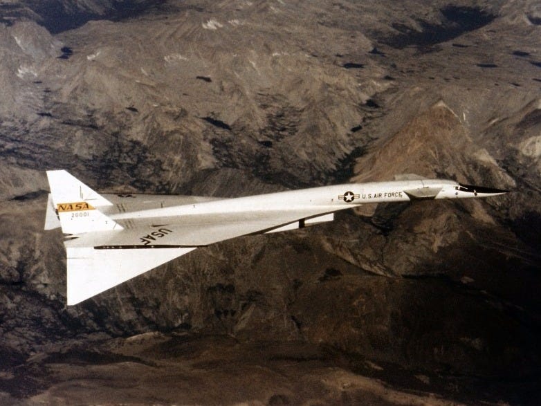 xb-70-valkyrie.jpg