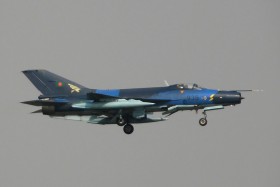 f-7bg-935-bangladesh-air-force-dhaka-hazrat-shahjalal-dac-vzgr.jpg