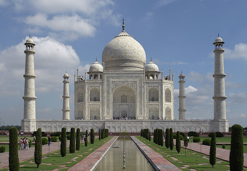 800px-Taj_Mahal%2C_Agra%2C_India_edit3.jpg