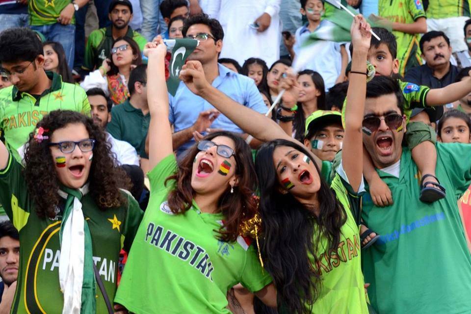 380753,xcitefun-cricket-pakistan-2015-zimbabwe-4.jpg