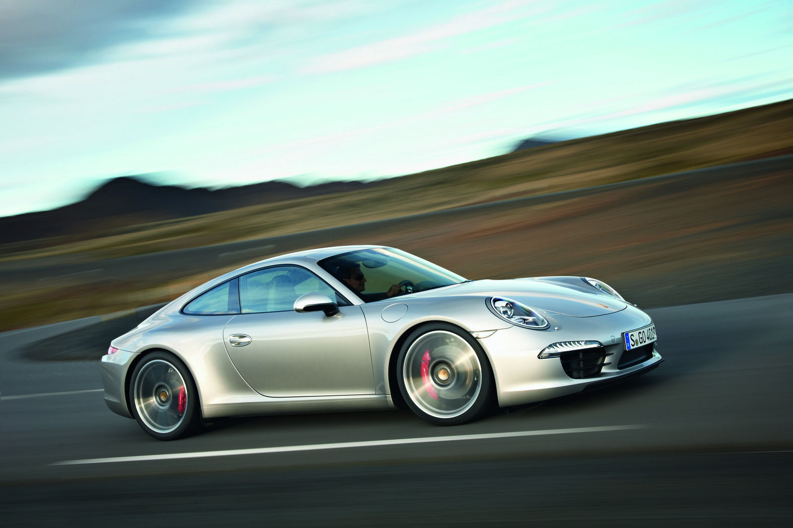 2012-Porsche-911-Carrera-991-7.jpg