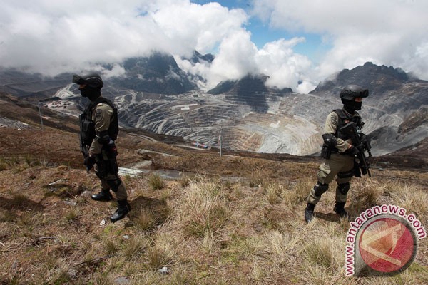 20150921antarafoto-pasukan-penjagaan-pt-freeport-indonesia-200915-adm-1.jpg