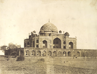 Humayoon%27s+Tomb,+Delhi+-1858.jpg