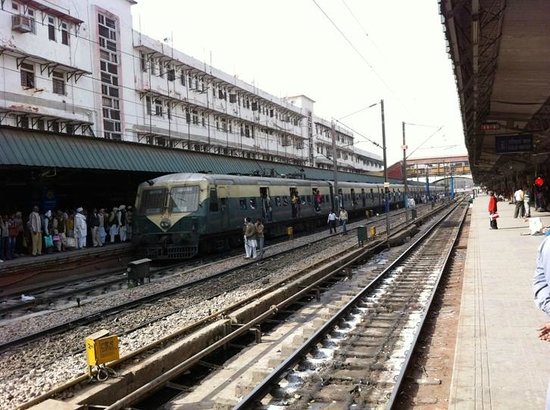 new-delhi-railway-station.jpg