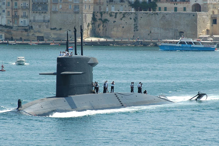 walrus-class%20submarine.jpg