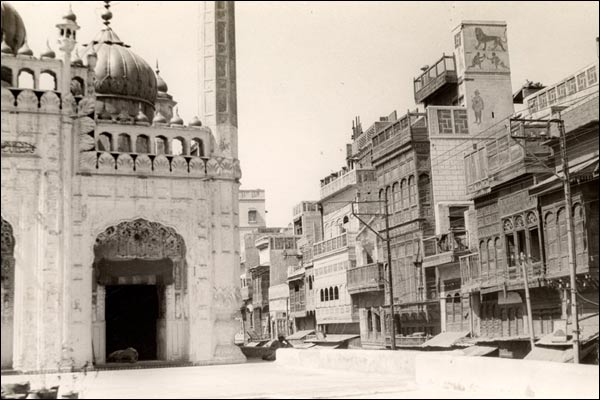 jami-mosque-lahore-1953.jpg