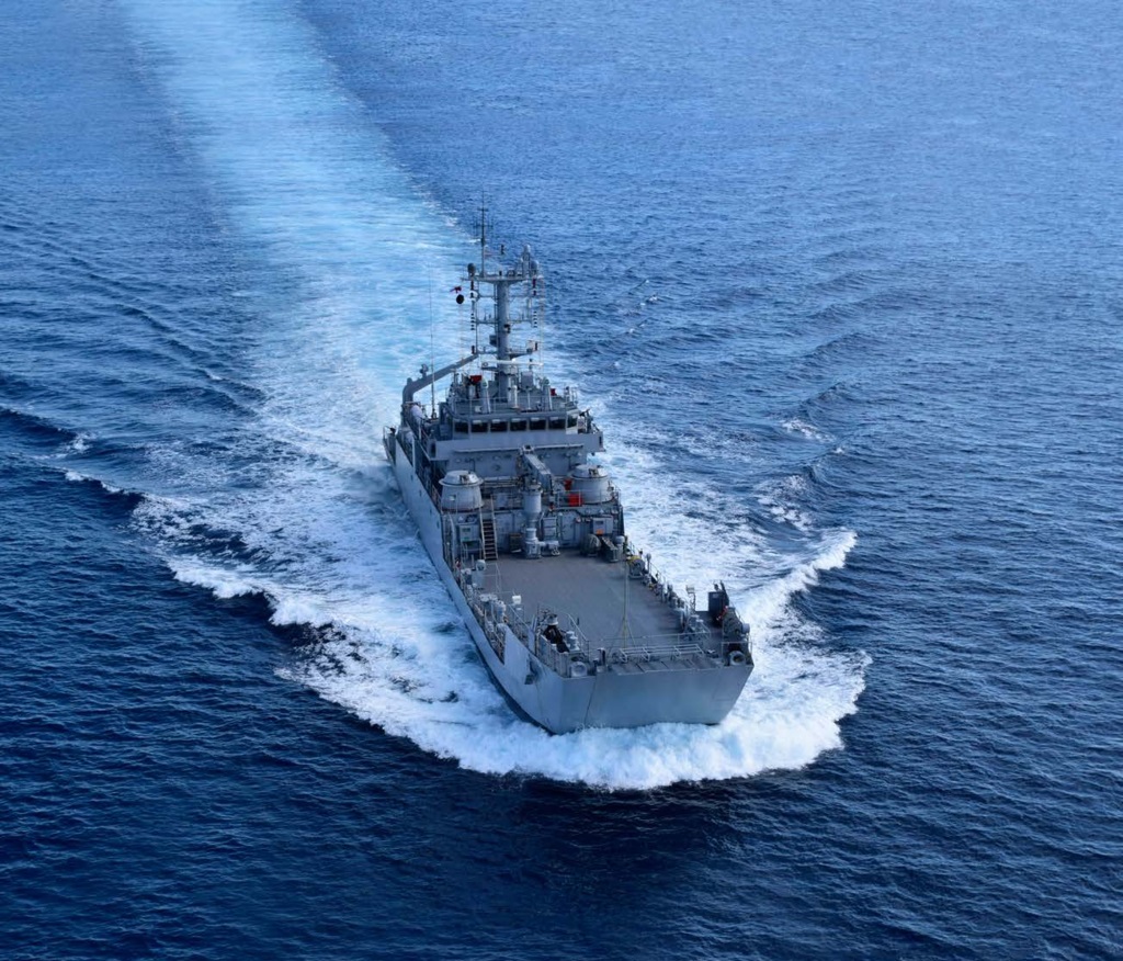 Indian-Navy-Landing-Craft-Utility-ship-MK-IV.jpg