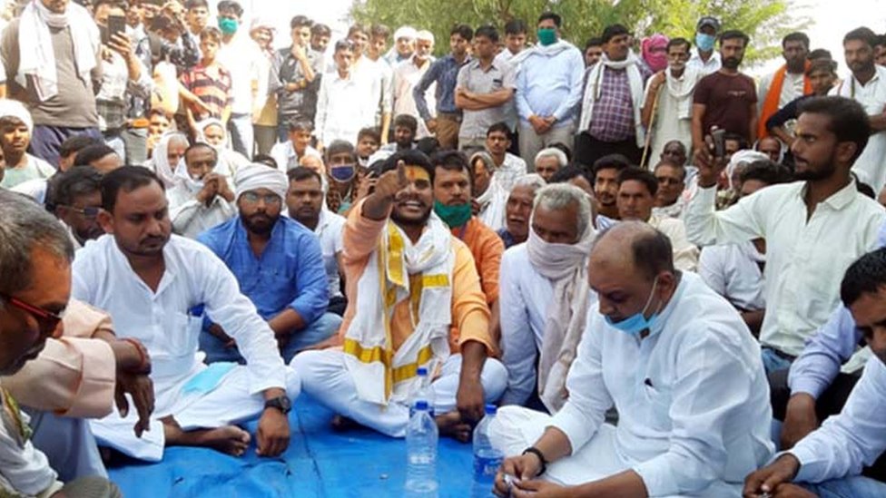 A rally by Thakurs in Hathras in support of the rape accused