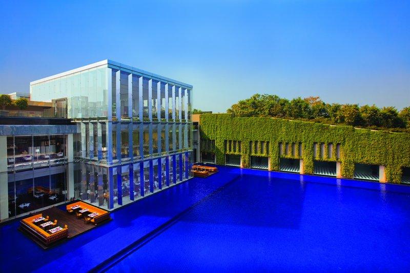 the-oberoi-gurgaon-exterior.jpg