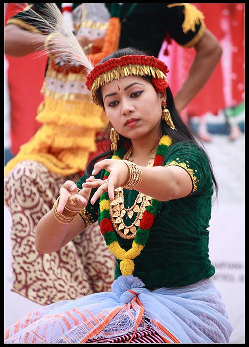 17273_manipuri-folk-dance_1.JPG